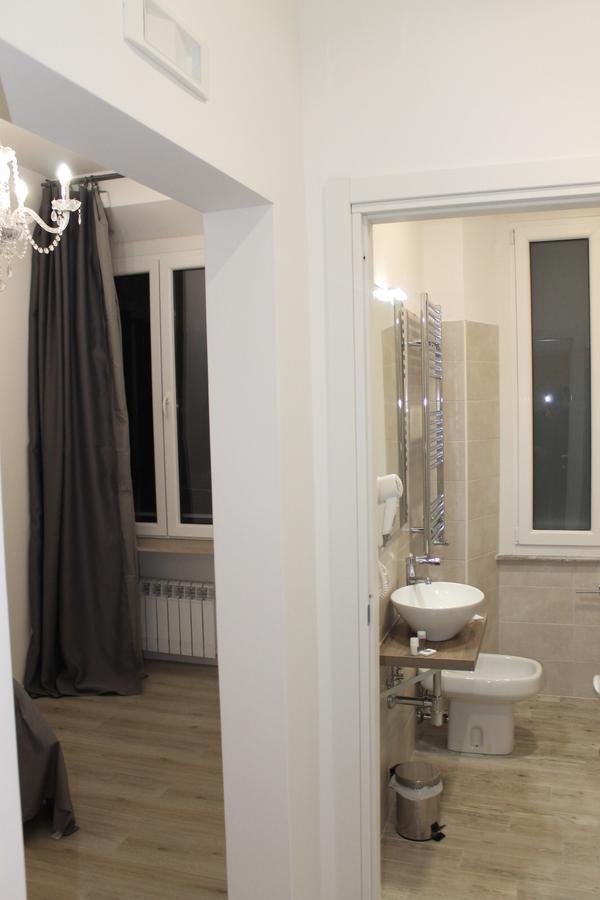 Inside Roma Rooms المظهر الخارجي الصورة