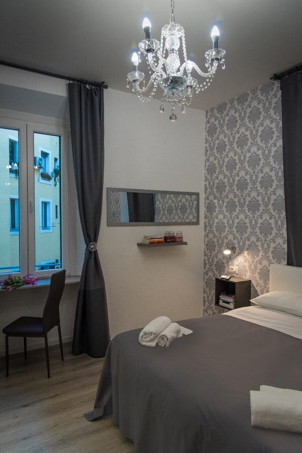 Inside Roma Rooms المظهر الخارجي الصورة